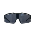 Óculos de sol esportivo Olimpo preto com lente fumê visto de frente