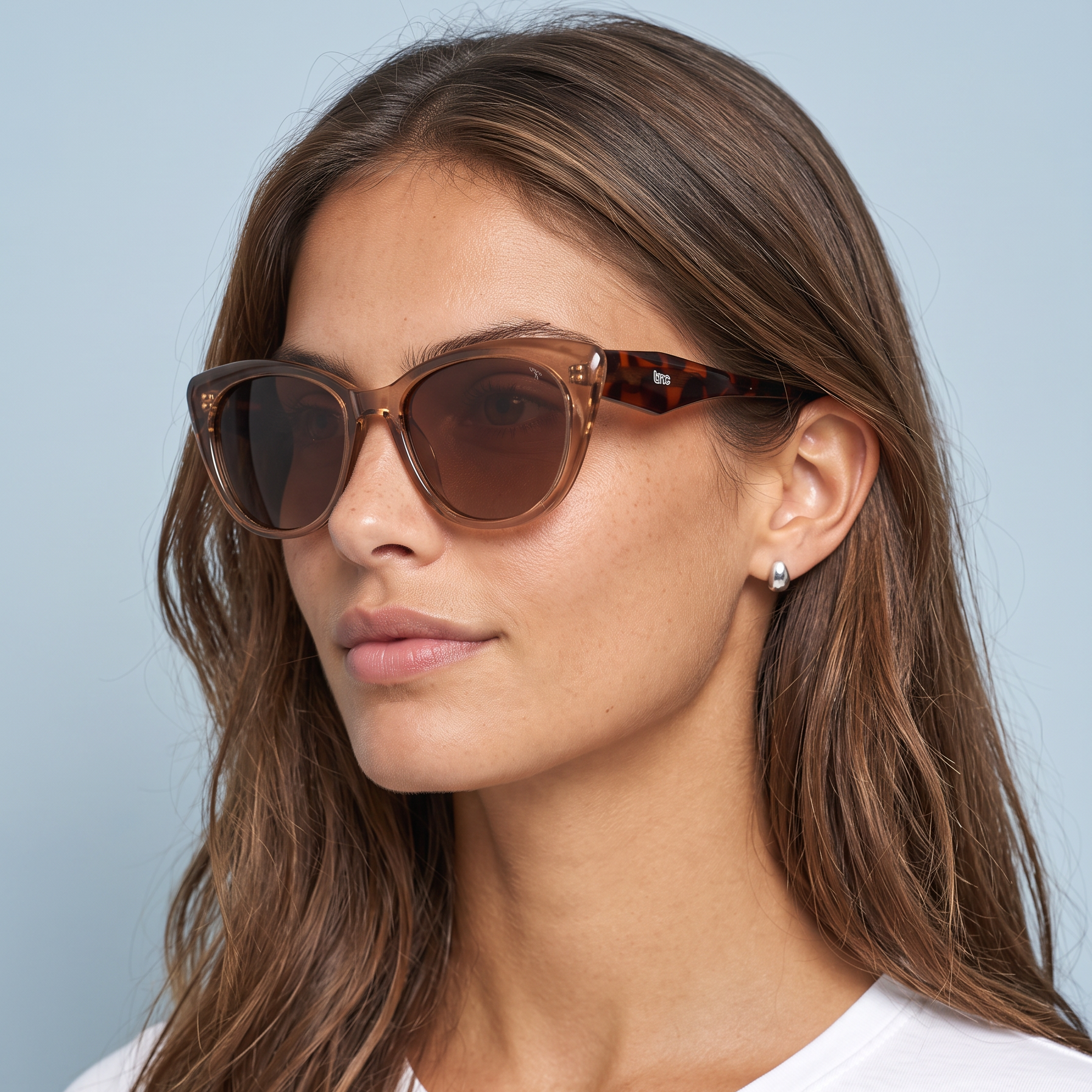 Óculos de Sol Bia Feminino em Material Injetado com Proteção UV400 | TNC&co